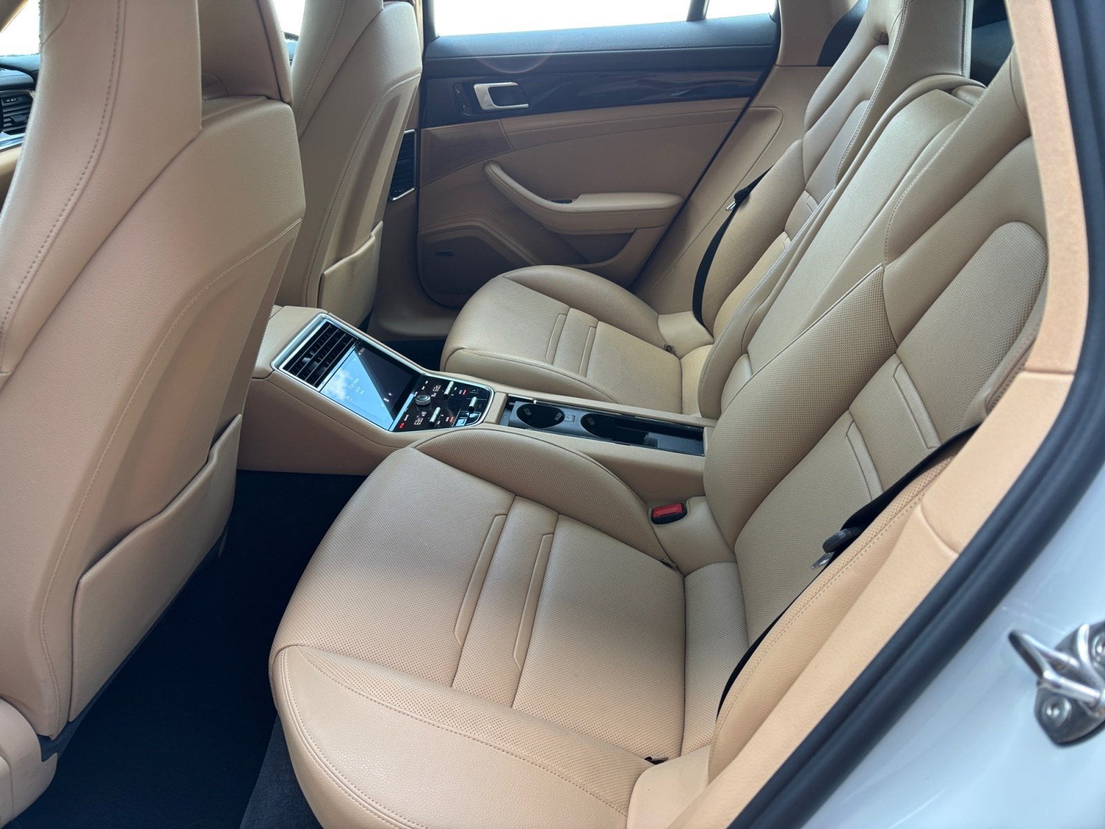 2018 Porsche Panamera 4S