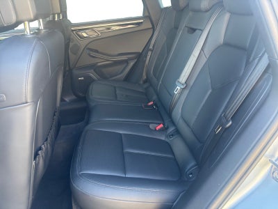 2021 Porsche Macan S