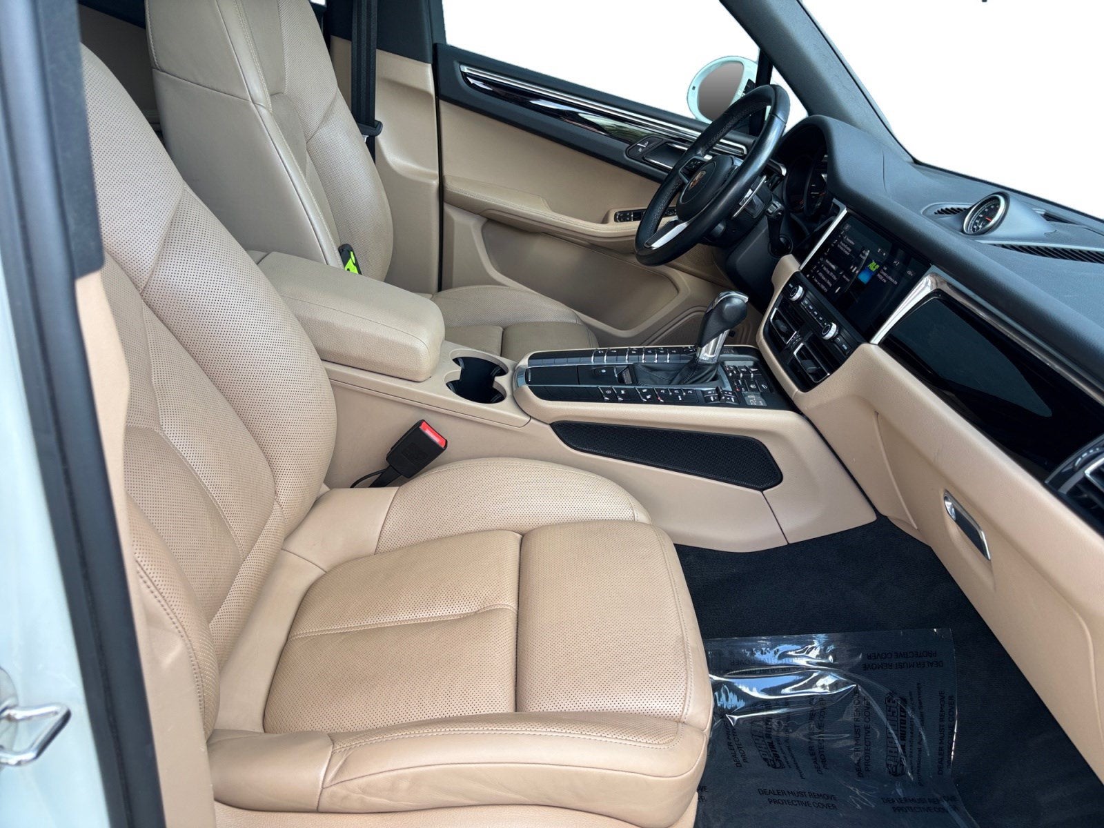 2020 Porsche Macan S