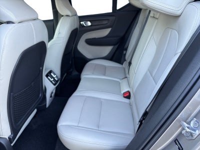 2021 Volvo XC40 T5 Inscription