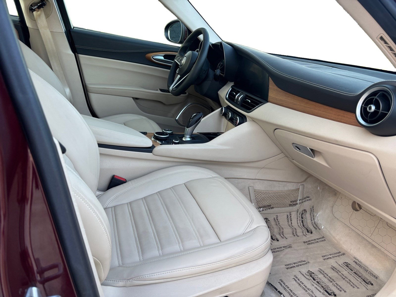 2019 Alfa Romeo Giulia Ti Lusso